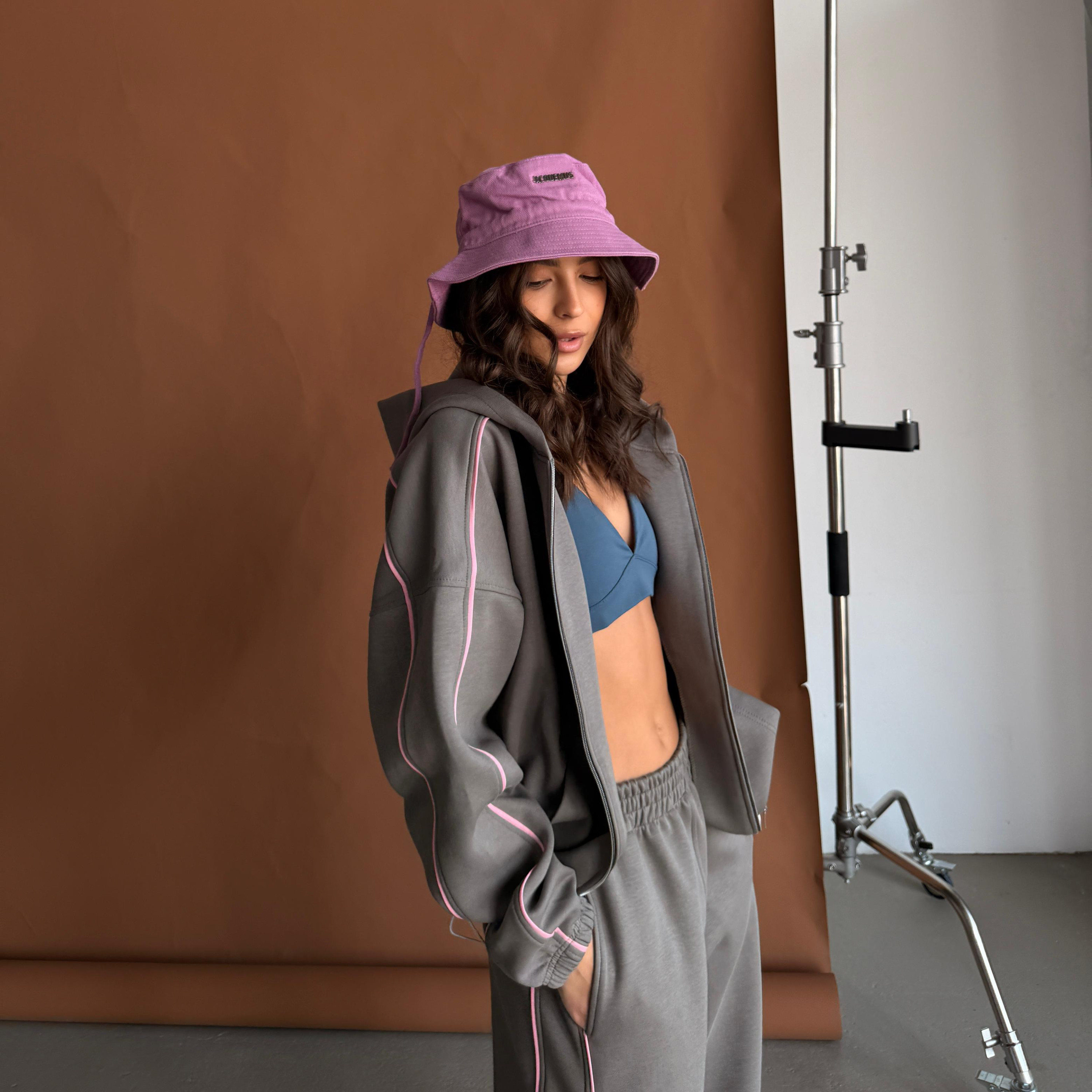 unit graphite zip set