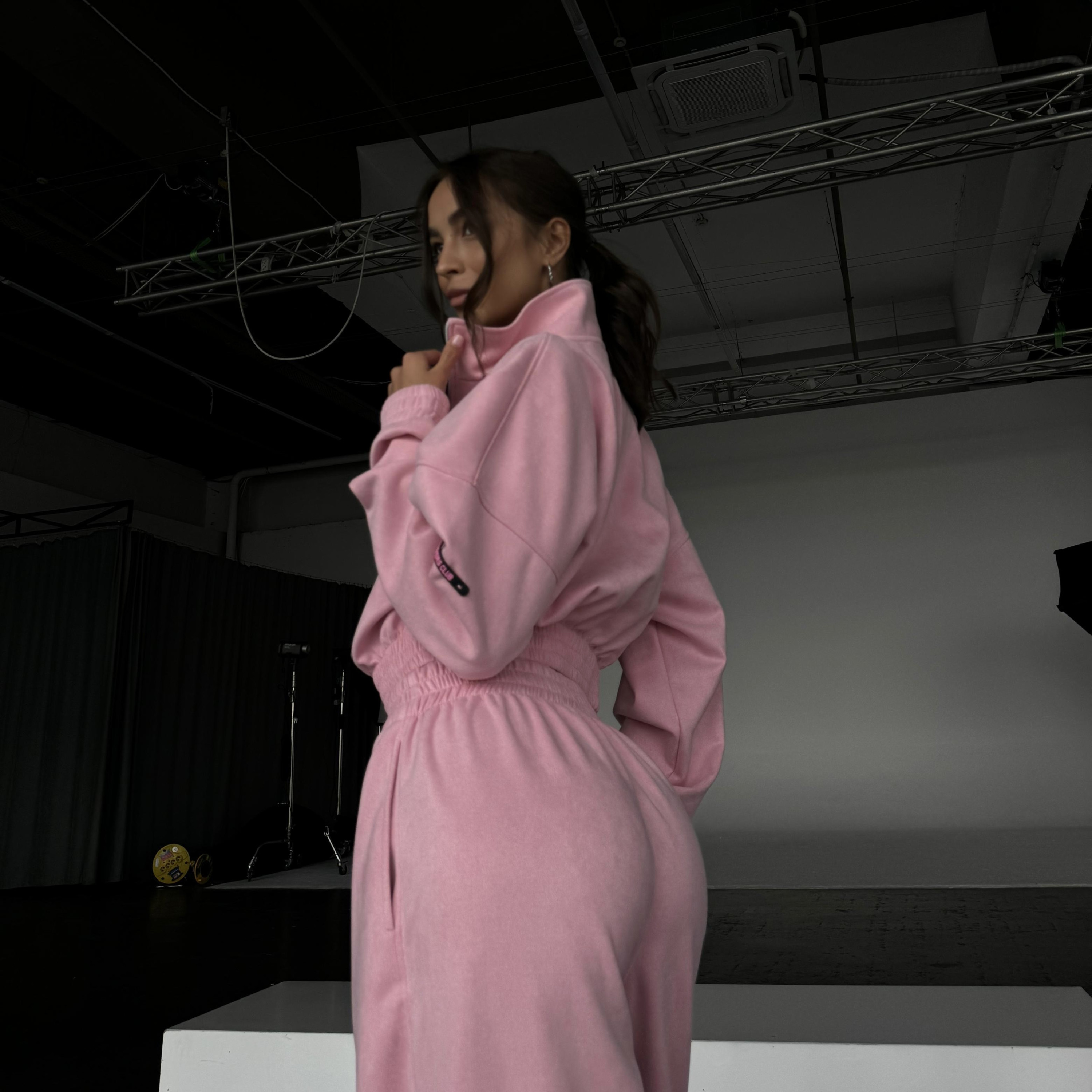 Mommy pink premium velour crop zip set