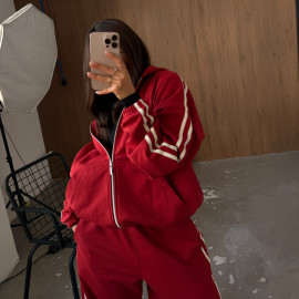 red heavy set