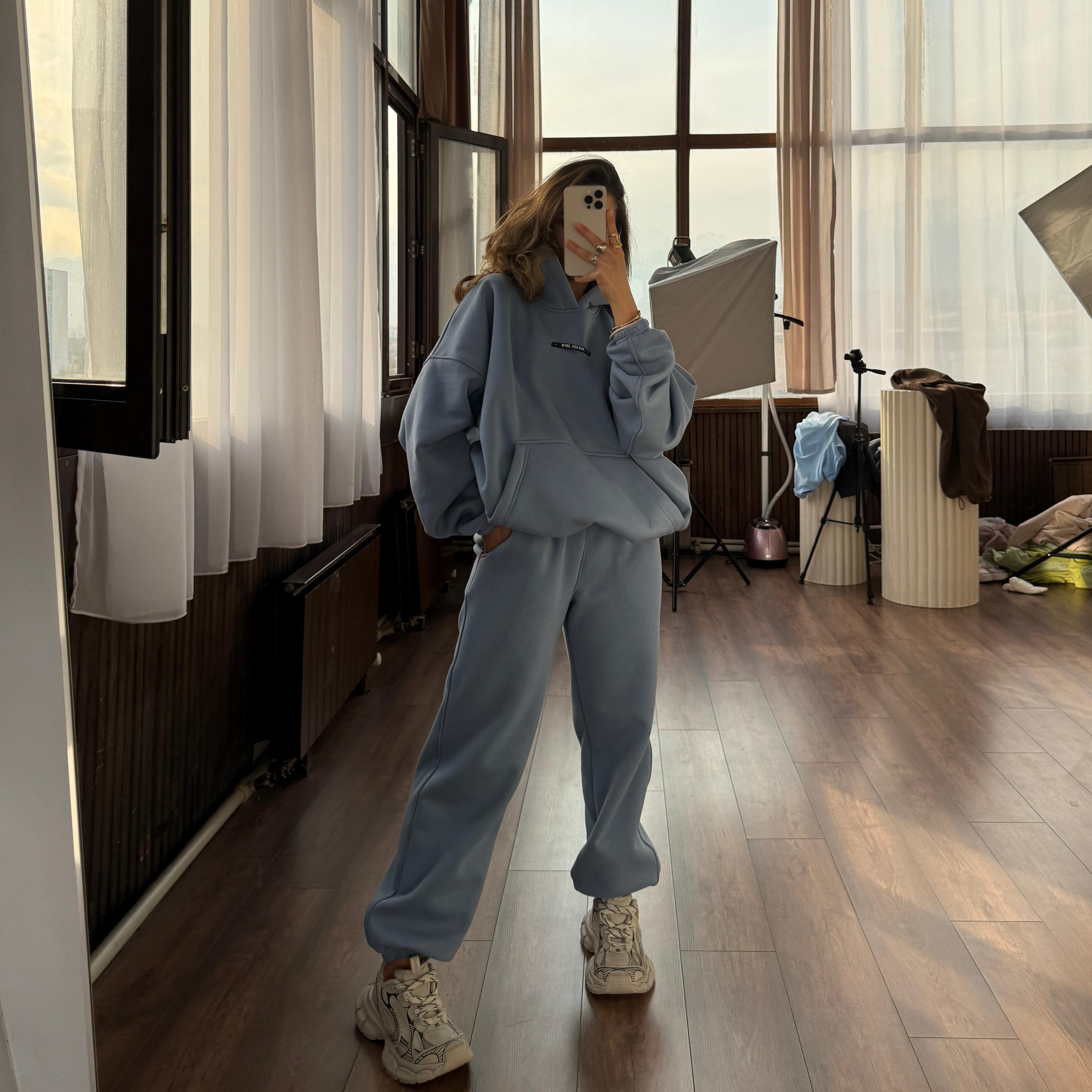 pastel indigo warm set