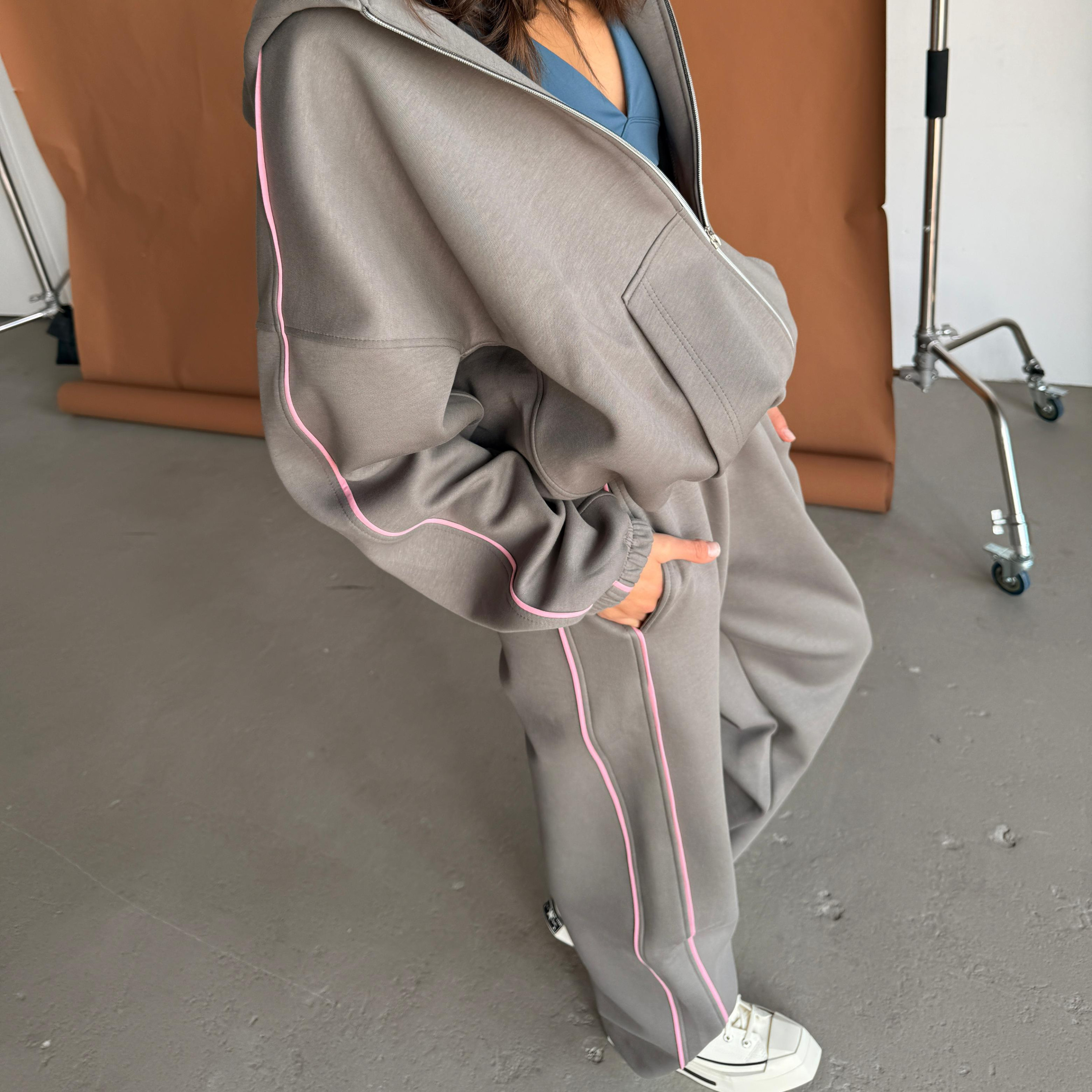 unit graphite zip set