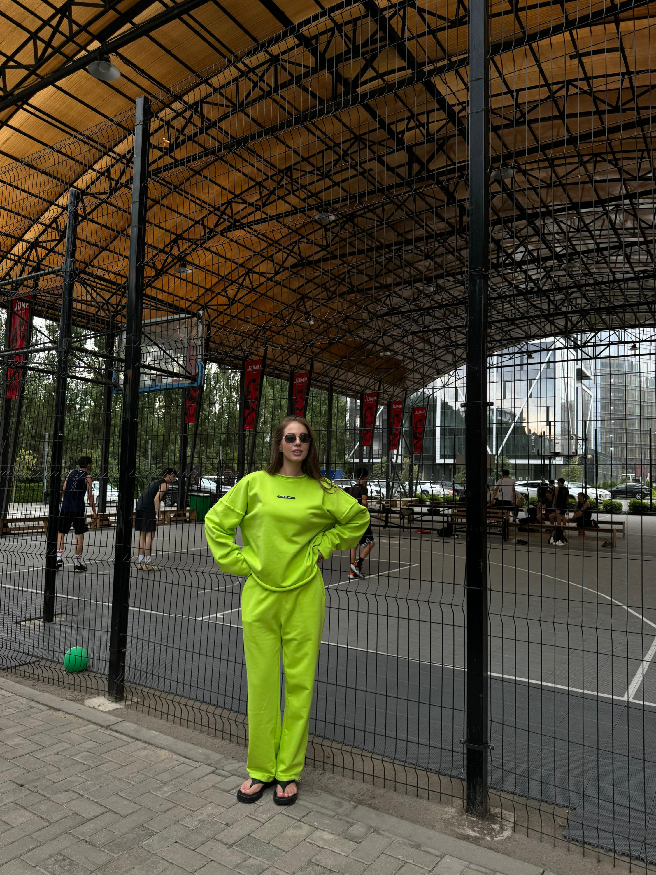 Demi-set longsleeve “lime”