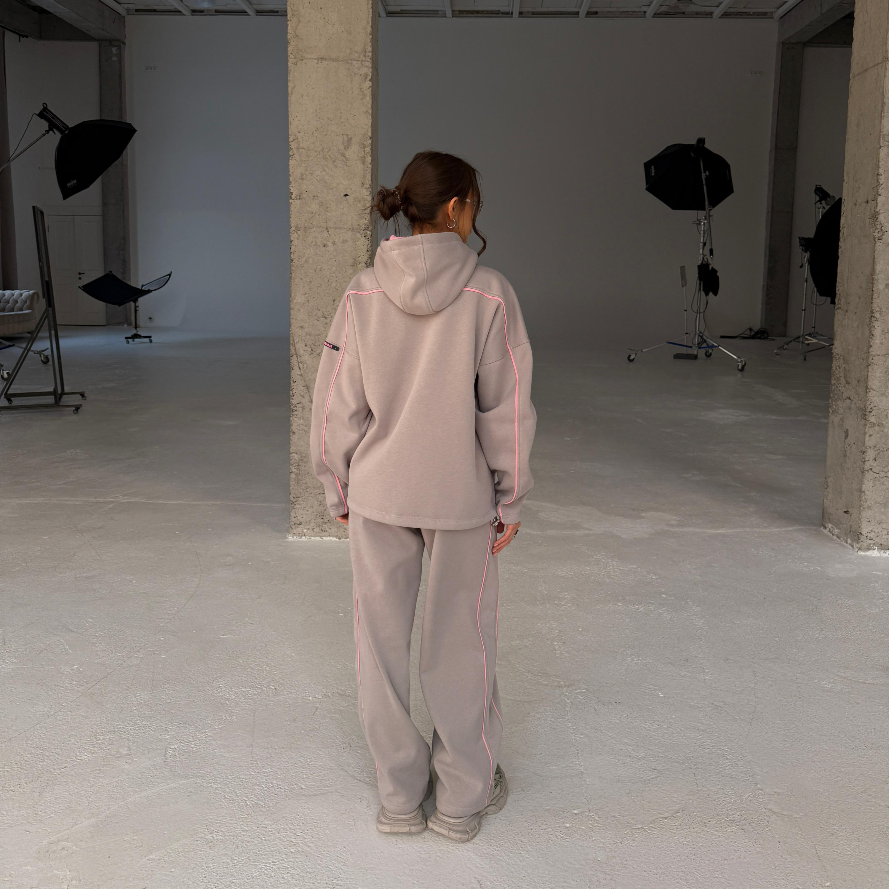 pinky moon warm zip set