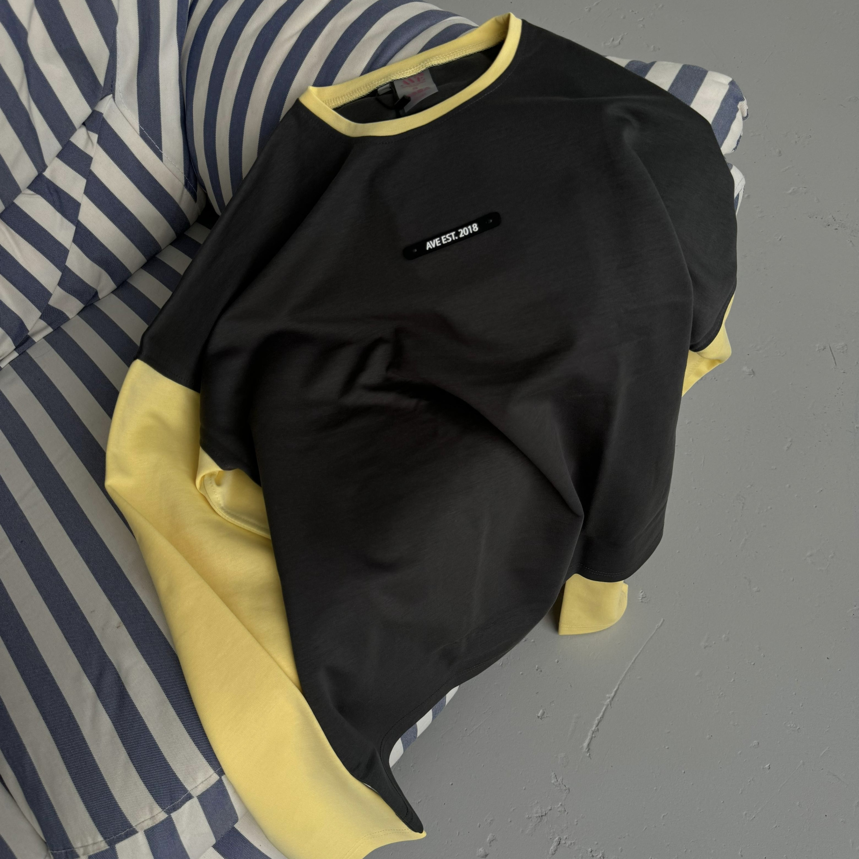 College gr. sun longsleeve