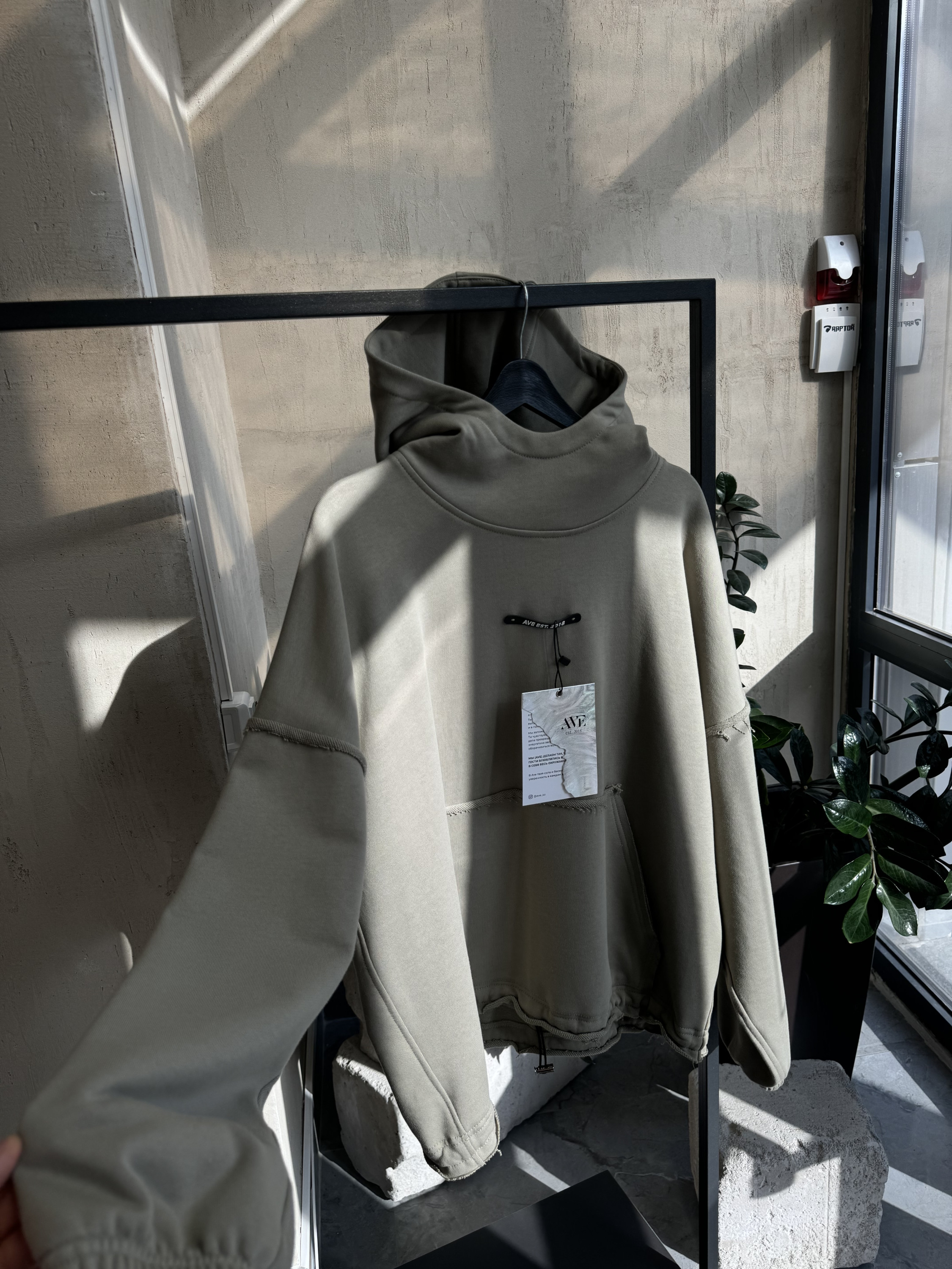 Demi-hoodie “olive”