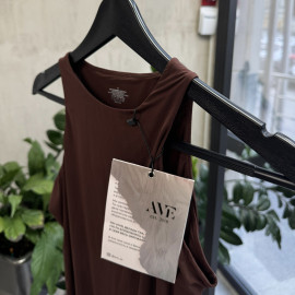 Brown body