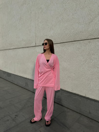 Fly pink kimono