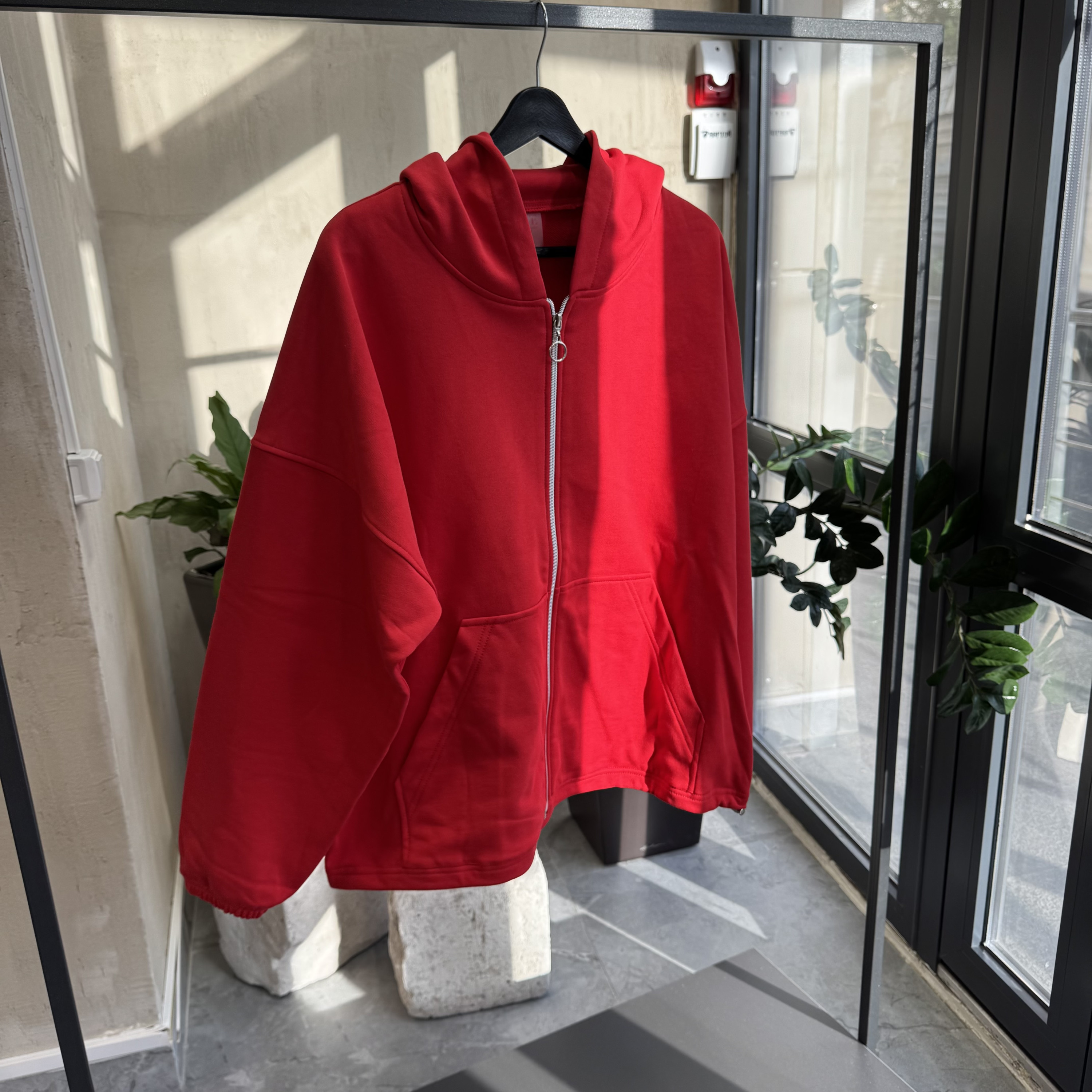 Demi-zip hoodie “gold red”