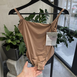Beige body