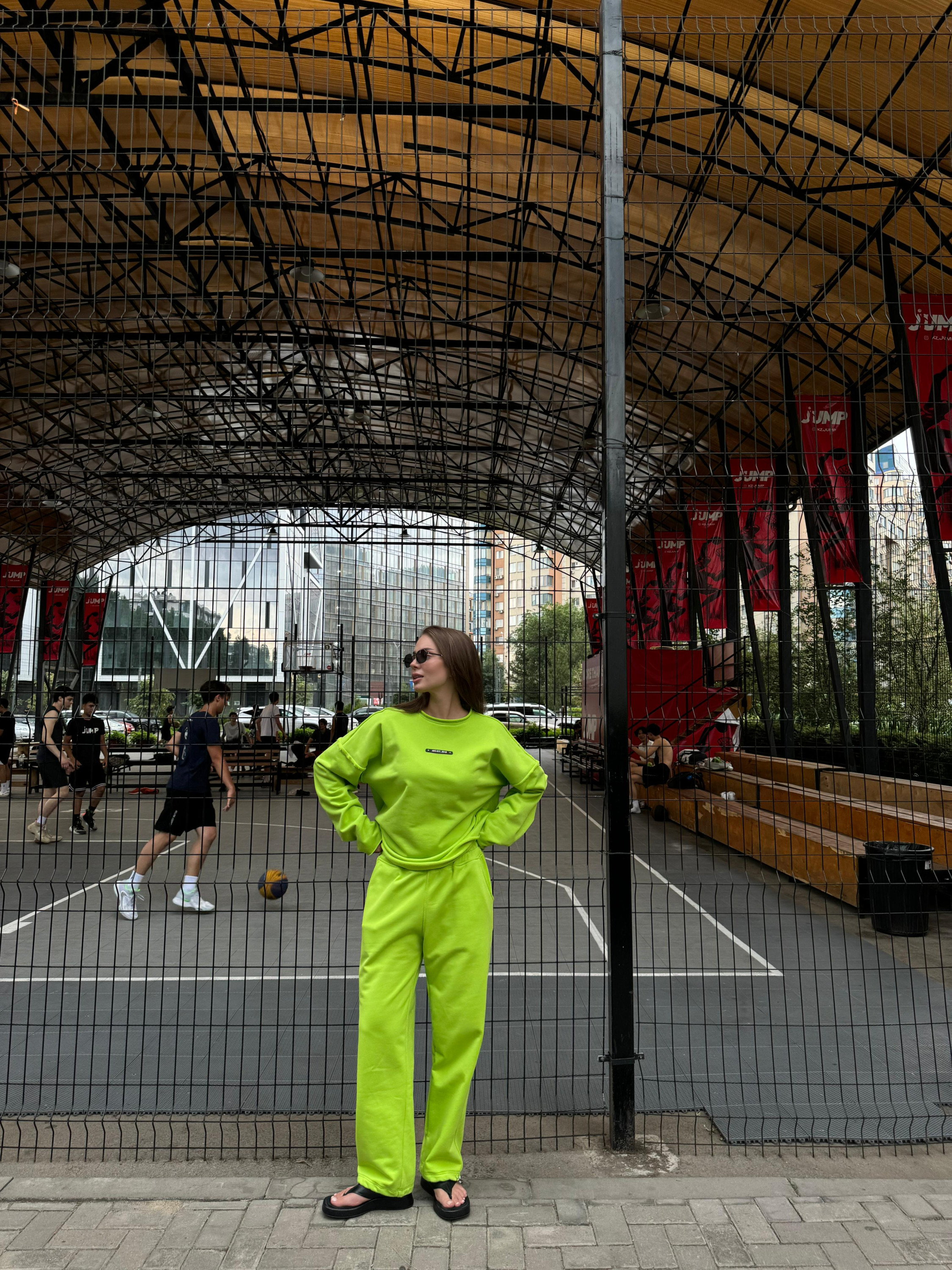 Demi-set longsleeve “lime”