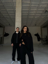 Demi-set zip hoodie “black dune”