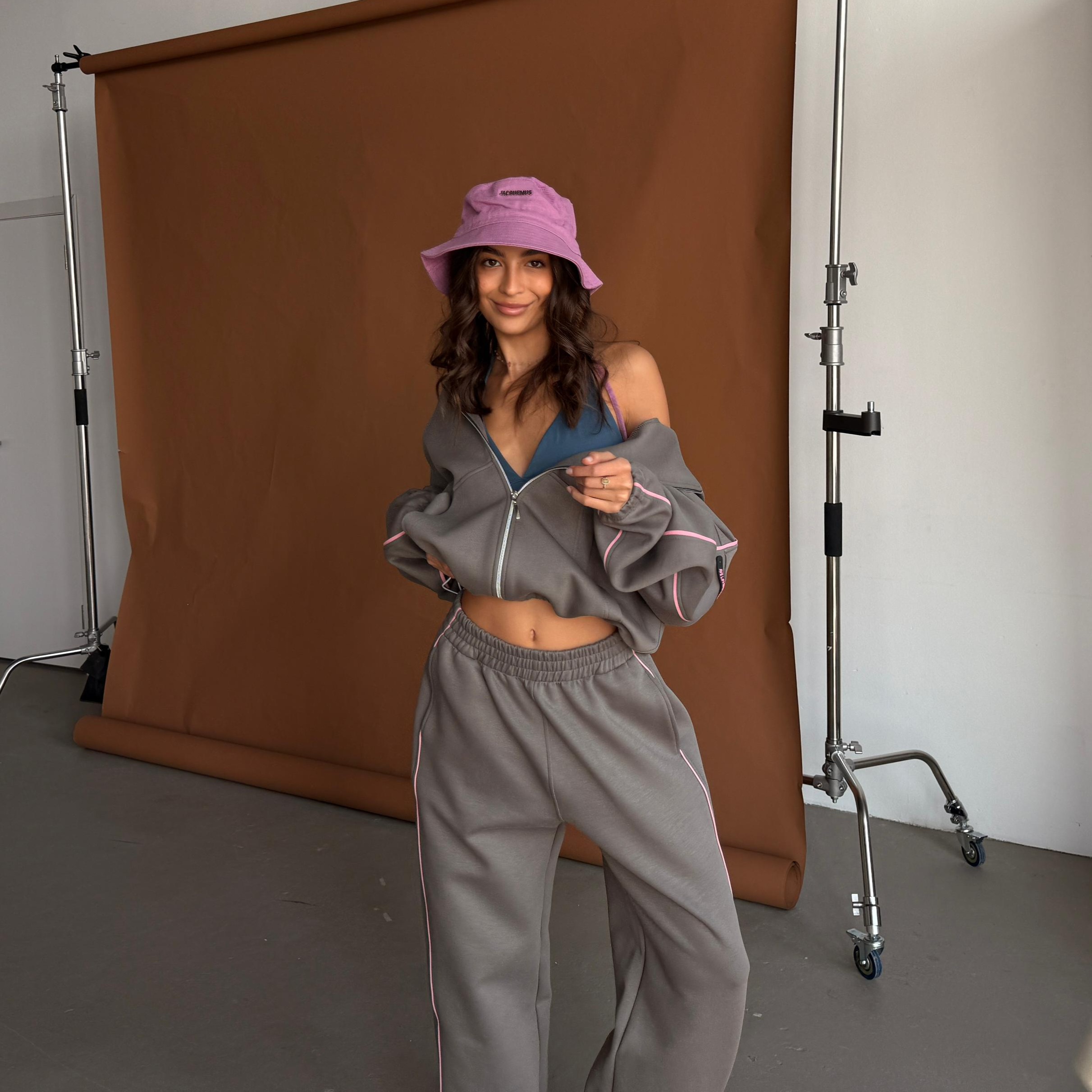 unit graphite zip set