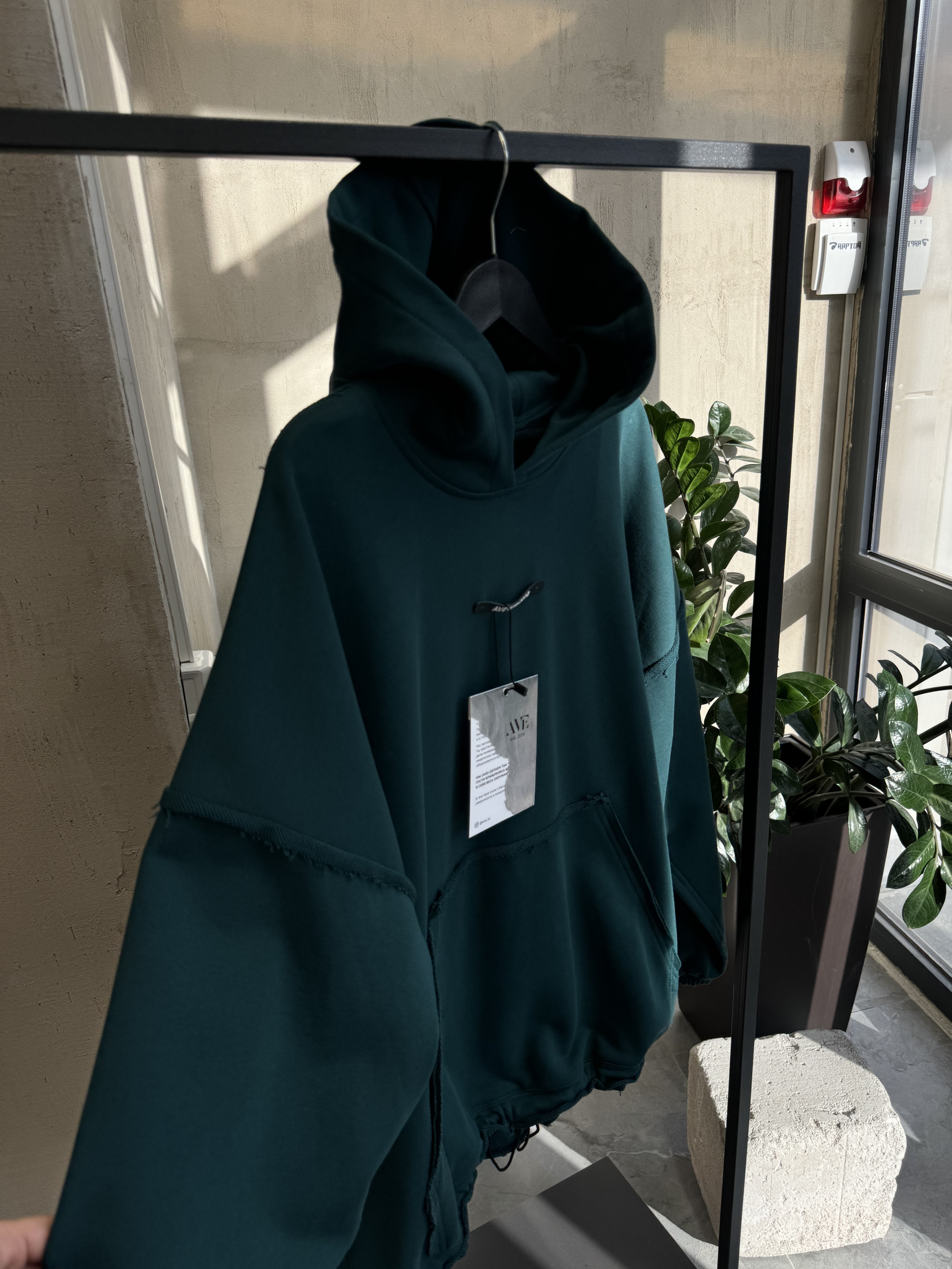 Demi-hoodie “dark sea”